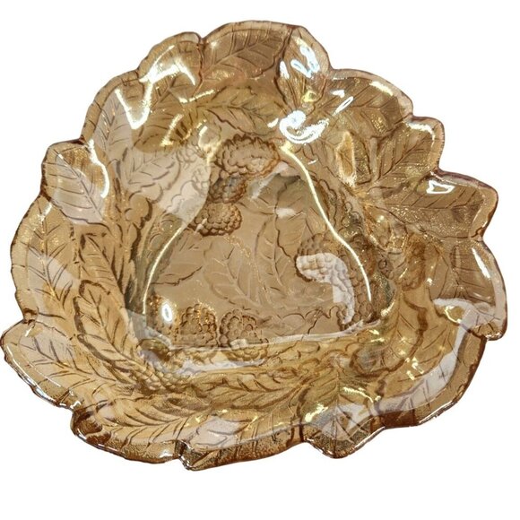 Vintage Carnival Indiana Glass Leaf Dish 7 Inch Decorative Bowl Textured Design - Picture 1 of 6